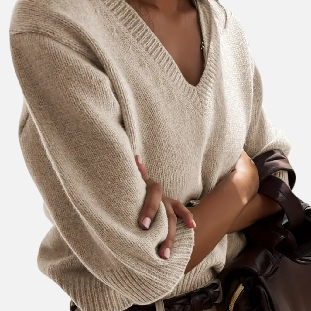 Solenne | Women’s V-Neck Rib-Knit Short-Sleeve Sweater